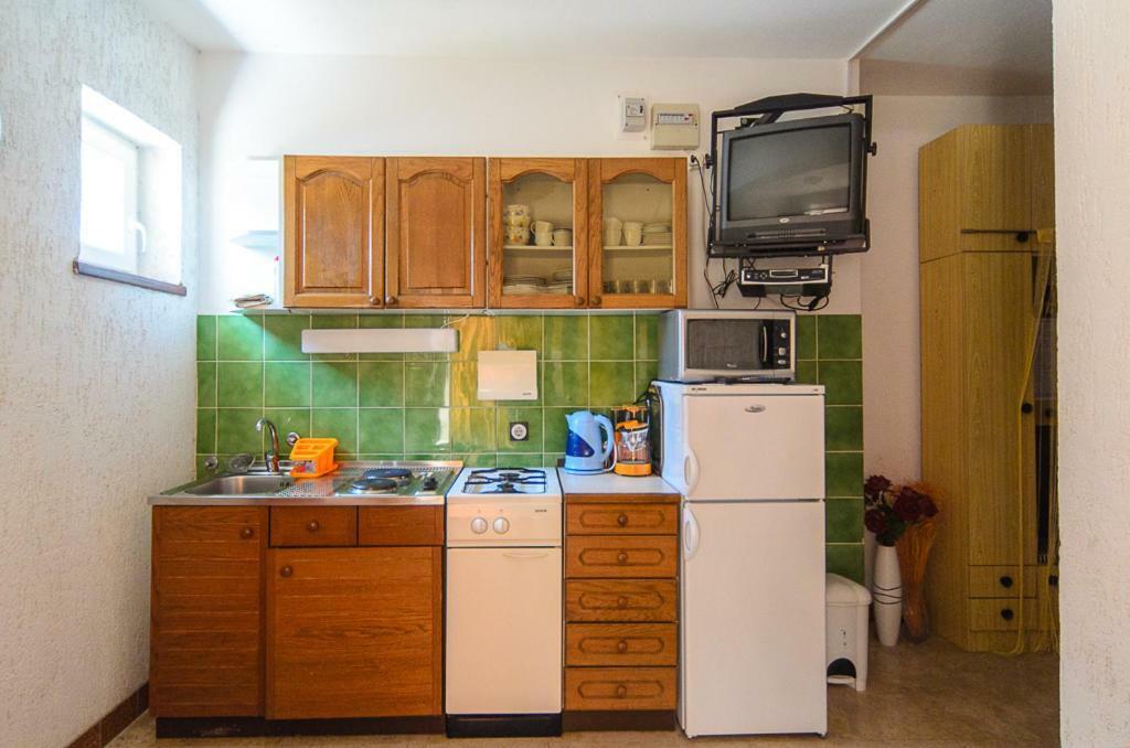Apartmani Lovorka Punat Eksteriør bilde